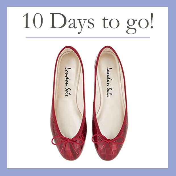 ロンドンソールさんのインスタグラム写真 - (ロンドンソールInstagram)「10 days to go!!! Revealing our first style that will be available to buy on www.londonsole.com Our India (Pirouette) red crocodile patent leather ballet pump #londonsole #comingsoon #balletpumps #10DaysToGo」10月24日 4時16分 - londonsole