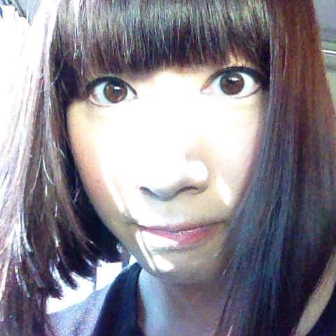 小泉エリのインスタグラム：「美女との温泉ロケに来ています！ 私も服を脱ぎ捨てちゃおうかしら？ 【小泉エリYahooブログ】http://blogs.yahoo.co.jp/koizumi_eri_blog」
