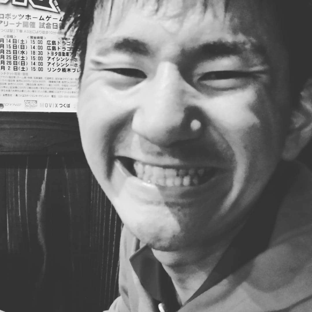 坪井勇磨のインスタグラム：「キャプテン斎藤に奢ってもらった。歯並びが自慢らしい。笑」