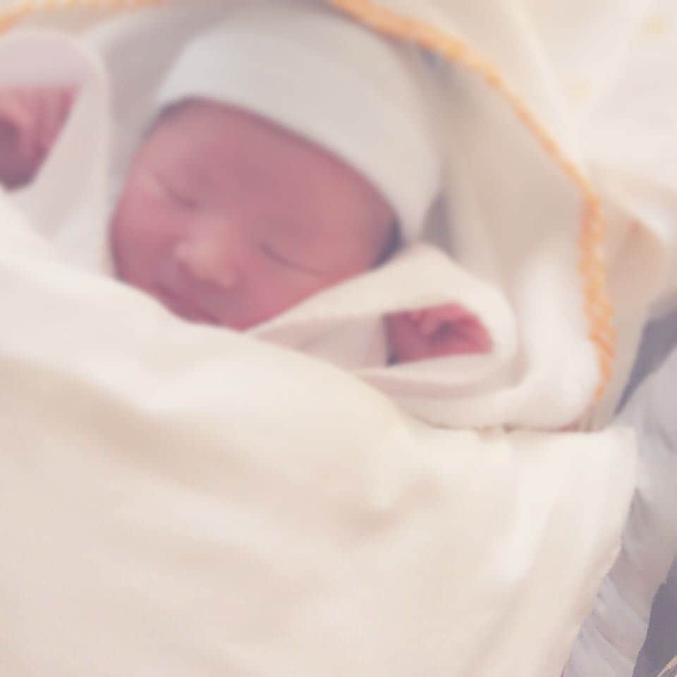 清野菜名さんのインスタグラム写真 - (清野菜名Instagram)「姉の子供が今朝産まれました。 無事産まれてきくれたことに感謝。 お姉ちゃん、本当おつかれさま💓  いやー幸せです。」10月28日 17時10分 - seinonana
