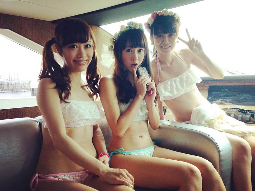 Lychaのインスタグラム：「model:Shoko Hamada エミリーレースのフリルビキニ。 パステルカラーがcute♡ #bikini#lycha#beachlife#beachwear#beachstyle#swimsuit#swimwear#swim#beach#sea#cool#girls#Japanese#debut#japan#beautiful#kawaii#fashion#lychacollection#uk#jp#tokyo#ビキニ#水着#ビーチスタイル#ビーチライフ#ビーチウエア#リュッチャ#idol#Japaneseidol」