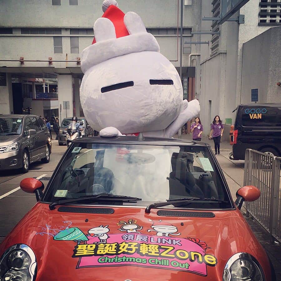 のインスタグラム：「Tuzki’s in Hong Kong! #Tuzki #兔斯基 #Link #領展 #聖誕好輕Zone #HongKongMallEvent #香港商場活動 #Christmas」