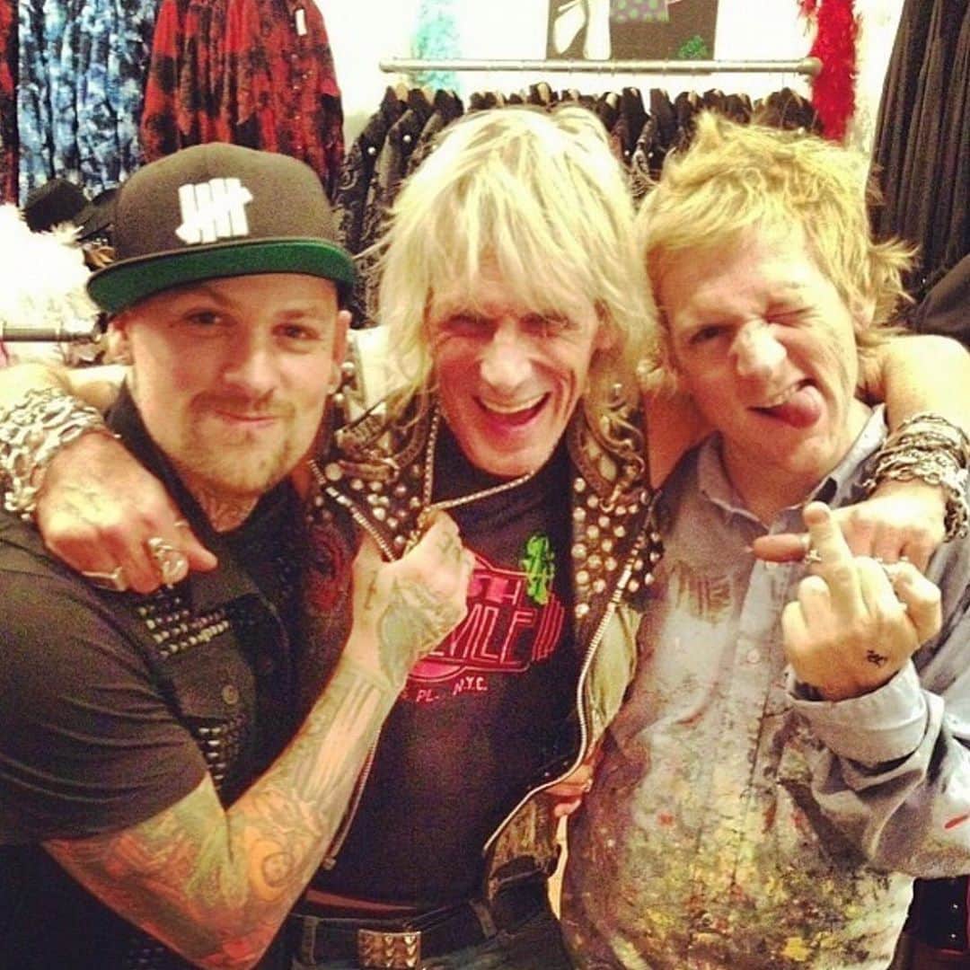ジョエル・マッデンのインスタグラム：「❤️」
