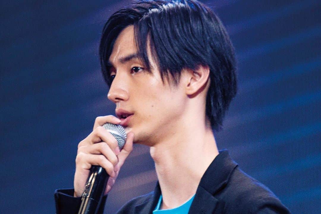 のインスタグラム：「. . 映画「青くて痛くて脆い」に、 天野巧(テン)役で出演させて頂きます。  2020年8月28日(金)全国公開予定です。 お楽しみに、です。  吉沢君,天音君とまた一緒に仕事出来て嬉しかったです🥰  #青くて痛くて脆い」