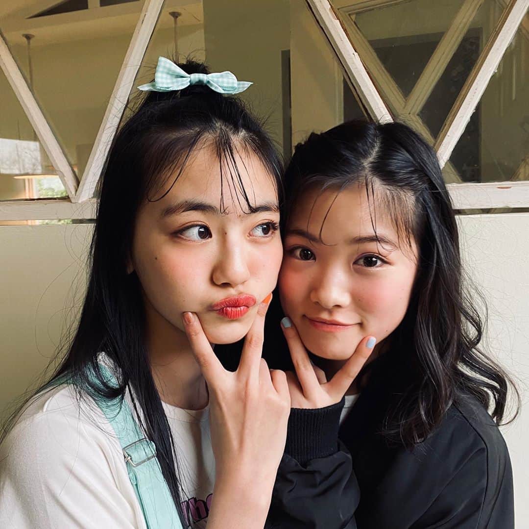 ニコ☆プチのインスタグラム：「🦄♡🧸﻿ ﻿ ﻿ すきぴっ💗 ﻿ ﻿ #ニコプチ#プチモ#4月号おふしょ﻿ #関谷瑠紀#丸山真亜弥#るっちゃま #最強カップルるっちゃまです」