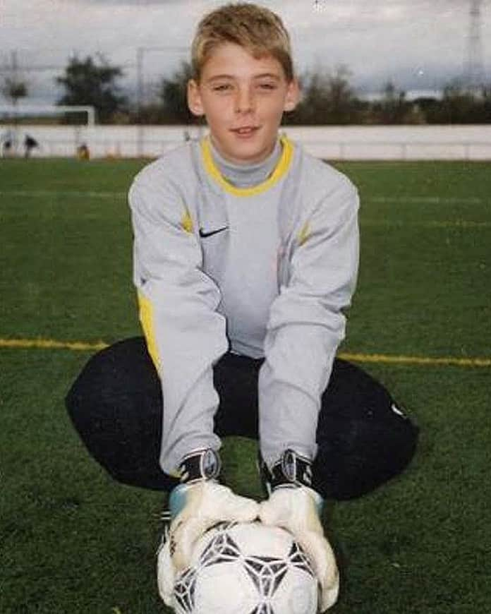 ダビド・デ・ヘアさんのインスタグラム写真 - (ダビド・デ・ヘアInstagram)「Sometimes dreams come true.  Love to be a goalkeeper  #InternationalGoalkeeperDay 🧤  #FelizDiaDelPortero」4月15日 2時44分 - d_degeaofficial