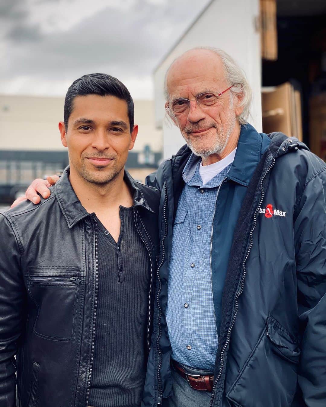 ウィルマー・バルデラマさんのインスタグラム写真 - (ウィルマー・バルデラマInstagram)「Been saving this one since we shot the episode! As an actor who started his career playing an odd character, someone so far removed from who I was!.. @mrchristopherlloyd was someone I greatly admire.. he brought to life some of my favorite eccentric characters of all time!.. what an amazing moment for me to share the screen with him!  I remember shooting that 70s show.. and @tophergrace and I doing #backtothefuture re-enactments of the movie.. and would laugh our asses off! Tonight, he guest leads our episode!! I hope you guys love it!! #NCIS #ChristopherLloyed」4月15日 4時23分 - wilmervalderrama