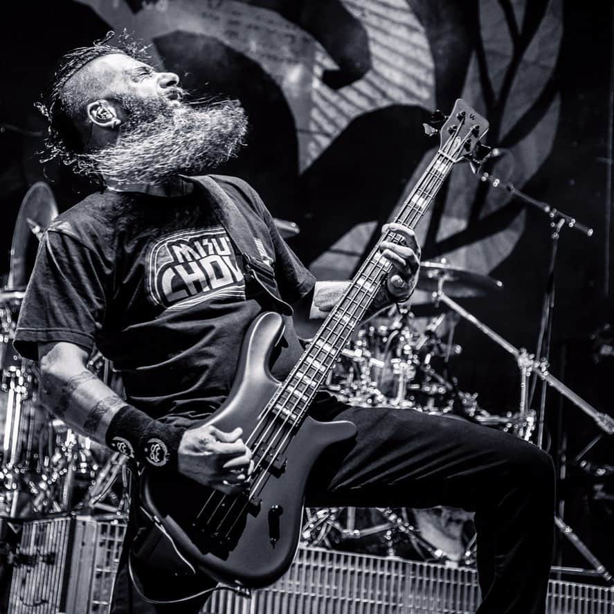 Stone Sourのインスタグラム：「Hey everyone. Our brother Johny Chow has started a @misutachows Relief Fund to help support his restaurant and its employees during this difficult time. To make a contribution, visit the link in our bio.」
