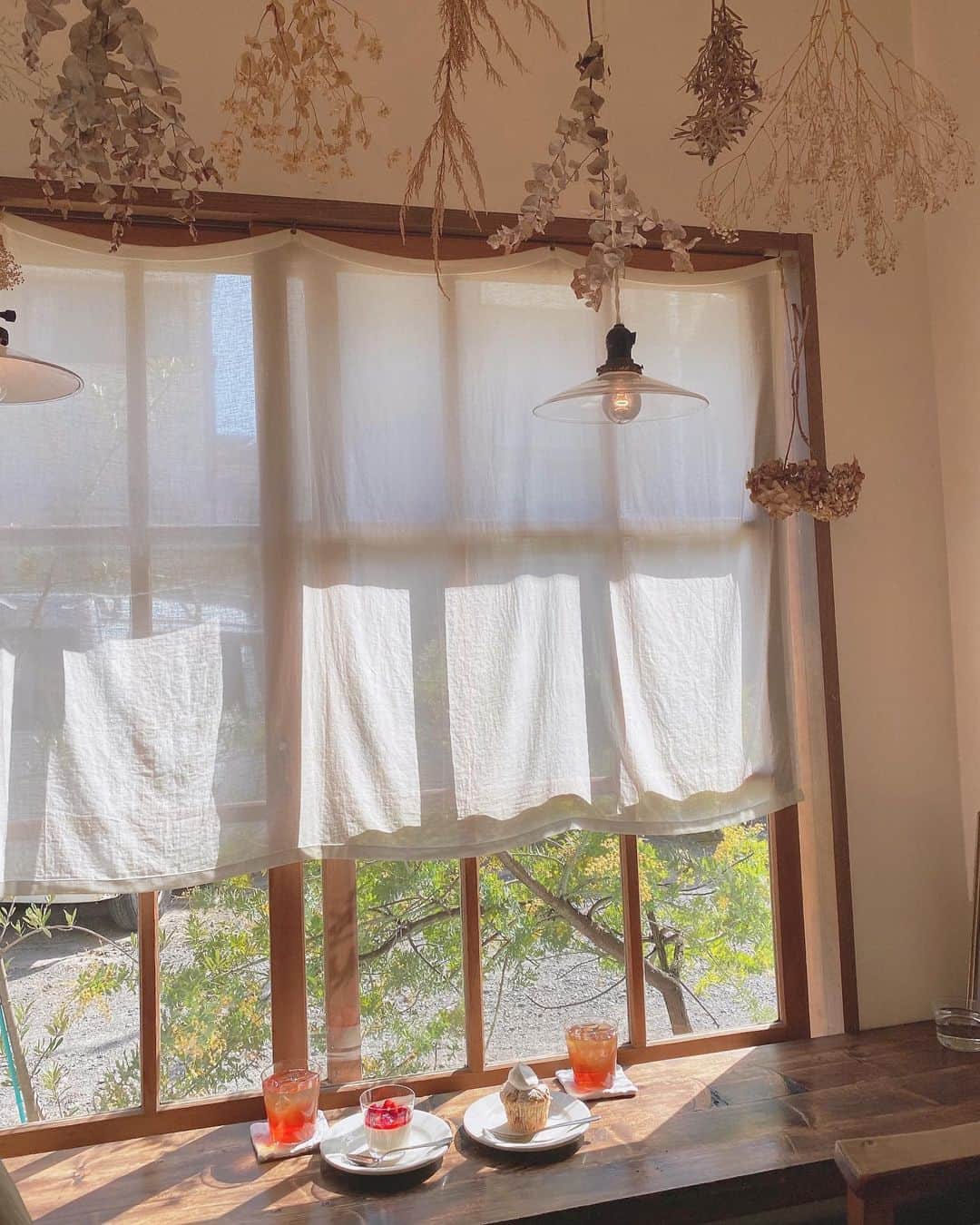 岡元優香のグルメインスタ