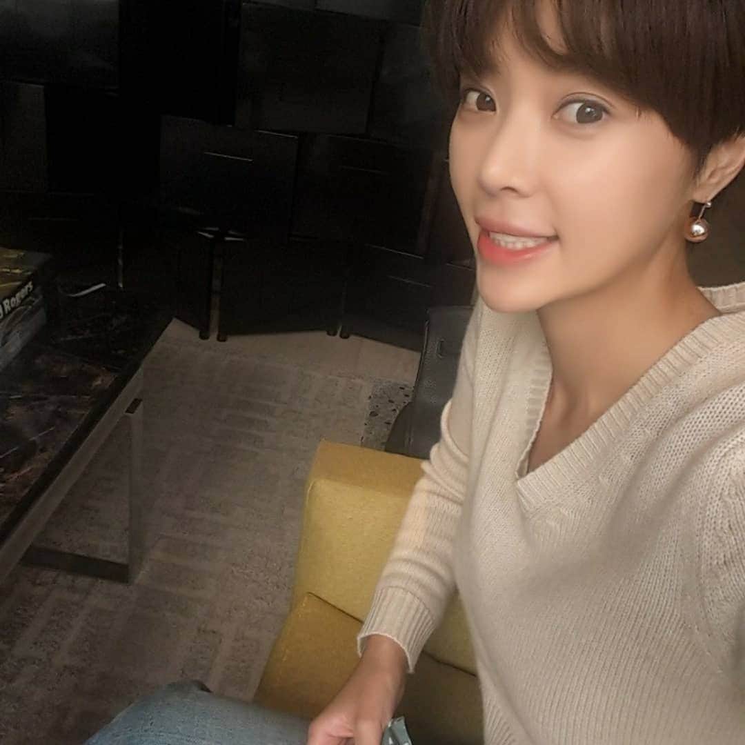 ファン ジョンウムさんのインスタグラム写真 ファン ジョンウムinstagram 17년 오늘 나 추억소환