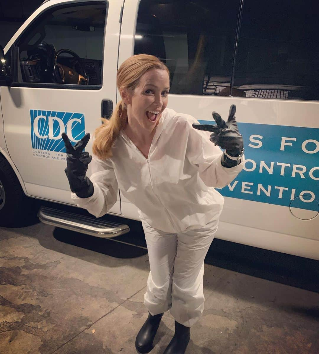 アニー・ワーシングさんのインスタグラム写真 - (アニー・ワーシングInstagram)「Leslie Dean as CDC get-away driver potentially highly employable now huh? 🤷🏼‍♀️🤣 Who knew! @marvelsrunaways #marvelsrunaways #lesliedean」4月11日 4時53分 - anniewersching