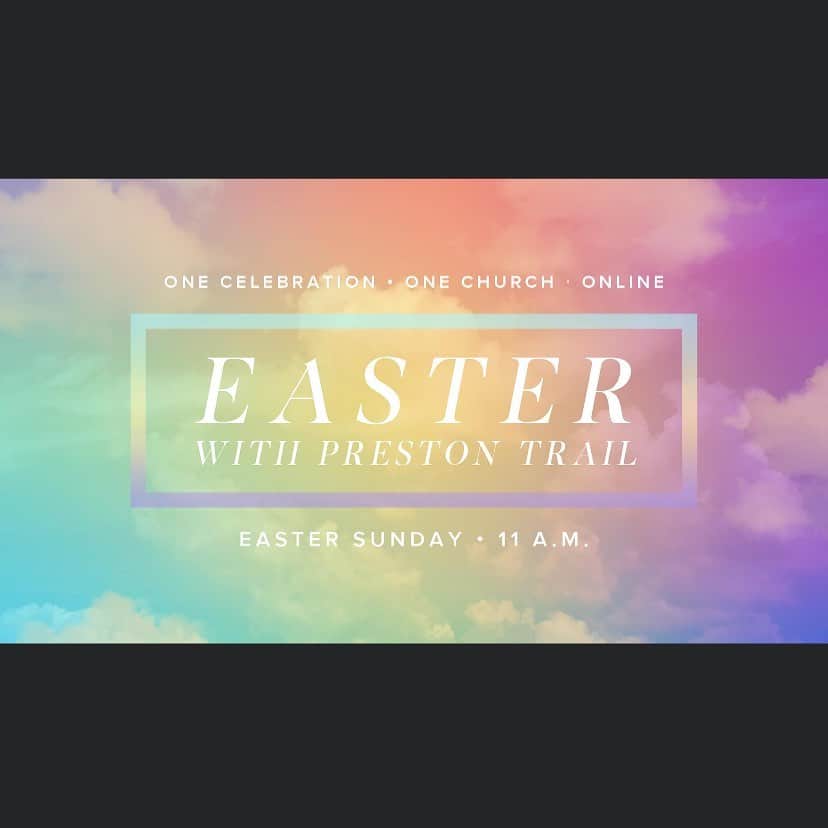 カーリー・パターソンのインスタグラム：「Happy Good Friday! Although this Easter weekend won’t be like ones in the past which for us was going to Easter Sunday service, cooking a big meal with family, Easter egg hunts with cousins etc. I count myself extremely blessed because I do get to spend it with my little crew I love most. And I realize that’s just not the case for everyone and it makes my heart heavy. Maybe you’re quarantined by yourself, maybe you’re far from family, feeling incredibly lonely, maybe you’ve lost your job, or maybe you’re just hanging on by a thread; the list could go on and on. Whatever you might be going through right now, I’m sending you all virtual hugs♥️ I want to encourage you to pray and talk to God. You don’t have to know what to say, He already knows your heart, all of your worries, fears, the good and the bad. And if you need a recommendation for Sunday service this is where I’ll be tuning in📺」