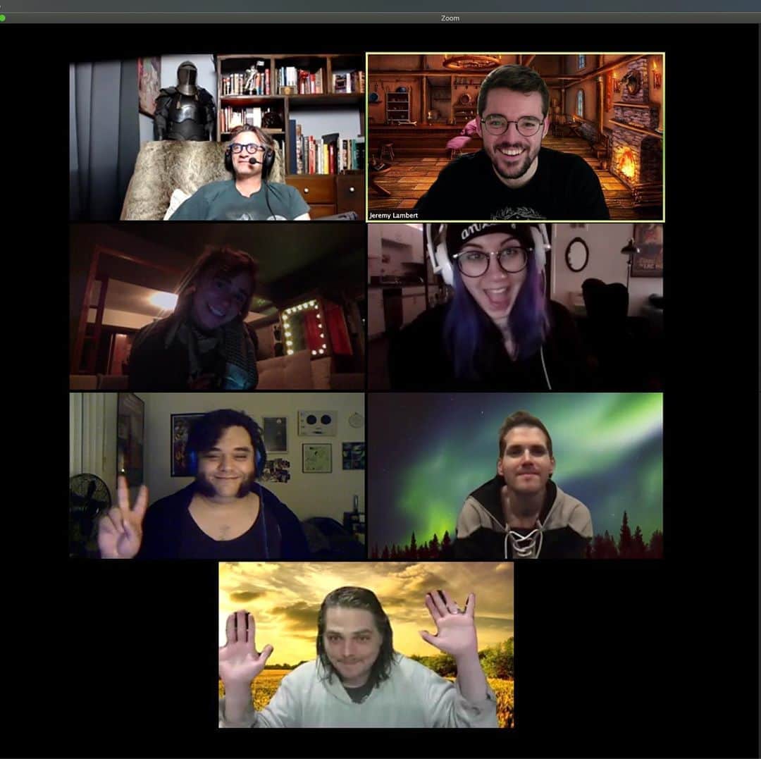 ジェラルド・ウェイのインスタグラム：「So for my birthday, my loving wife @xlindseywayx and my dear brother @mikeyway got together with my friends and planned a birthday Dungeons And Dragons session! It was so much fun! @jeremyfranklambert was our DM (who did amazing voices, the sheep being my favorite, but the half orc was pretty amazing too, heck all the voices were great), @angryzen was our Goliath barbarian Oolock (who ate a bear/human), @brigitte.__ was Whoolan, our wood elf bard (who played a mean flute), @jonrivera80 played his ever continuing dimension and game hopping fighter Gwar Dengar (Gwar has been in many of our games, also he had completely skinned a wolf and wore it as a cloak and hood) @malloryomeara played our gnome magician Mabe (who absolutely slayed the door riddle), Mikey played Elbin, our human cleric (who looked like Eric Stoltz and crushed a half orcs head with a spiritual weapon), and I played the birthday boy, Belquist, the halfling rogue (who was good at hiding and sneak attacks). We used zoom and it was awesome, and completed the whole adventure, which involved an elf wizard that had been polymorphed into a sheep that could talk— we had to help him get his wand back so we could turn him back to his natural form. It was so nice to see my friends and communicate with them and be able to play a game together. I consider myself very lucky to have them as friends and such a wonderful group of players. Now we are talking about having more zoom sessions and playing more games. This is the screenshot Jeremy took at the end of the session. Some of us had funky backgrounds (a fun feature of zoom) and you may notice my background is a field of wheat. Little known fact—some form of wheat is the background image on all of my electronic devices, phone, laptop, desktop, just anything, because it calms me down and brings me to a zen place. If I ever get stressed out, I just look at the wheat. That’s sometimes while you’ll see me using wheat as a background for things (as recent as my updated soundcloud). I love these people! And thanks for all the birthday wishes, I had a great one.  #tabeltopgames #tabletoprpg #rpg #rpgs #dungeonsanddragons #friendship #quarantinegaming #sheep」
