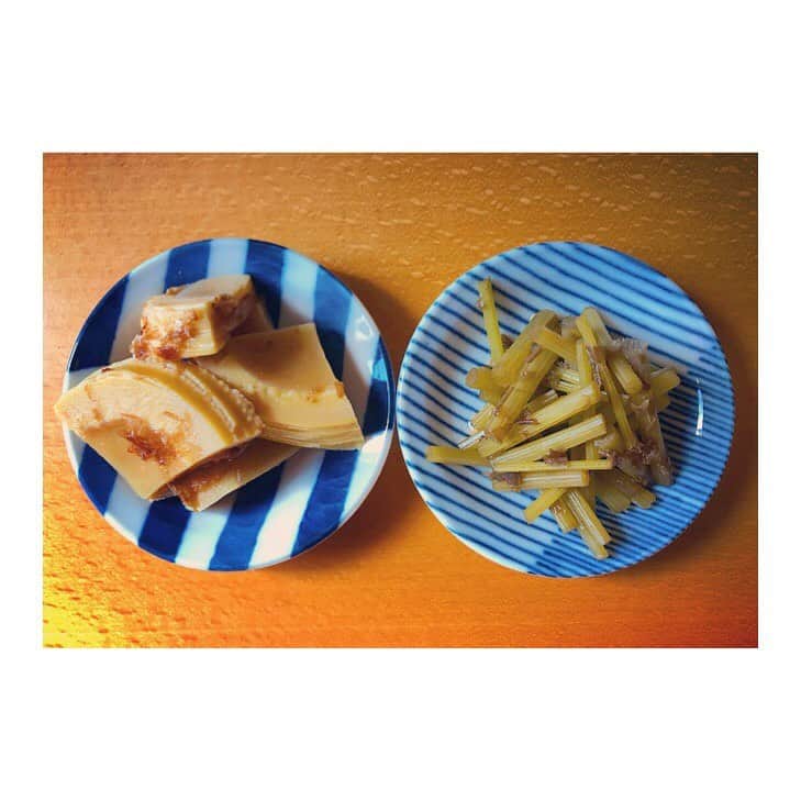 黒沢あすかさんのインスタグラム写真 - (黒沢あすかInstagram)「・ ・ ・ たくさんもらった旬の物を食卓に。 ・ ・ ・　 #たけのこ #ふき  #ふき味噌  #黒沢あすか」4月11日 9時34分 - kurosawa_asuka_official