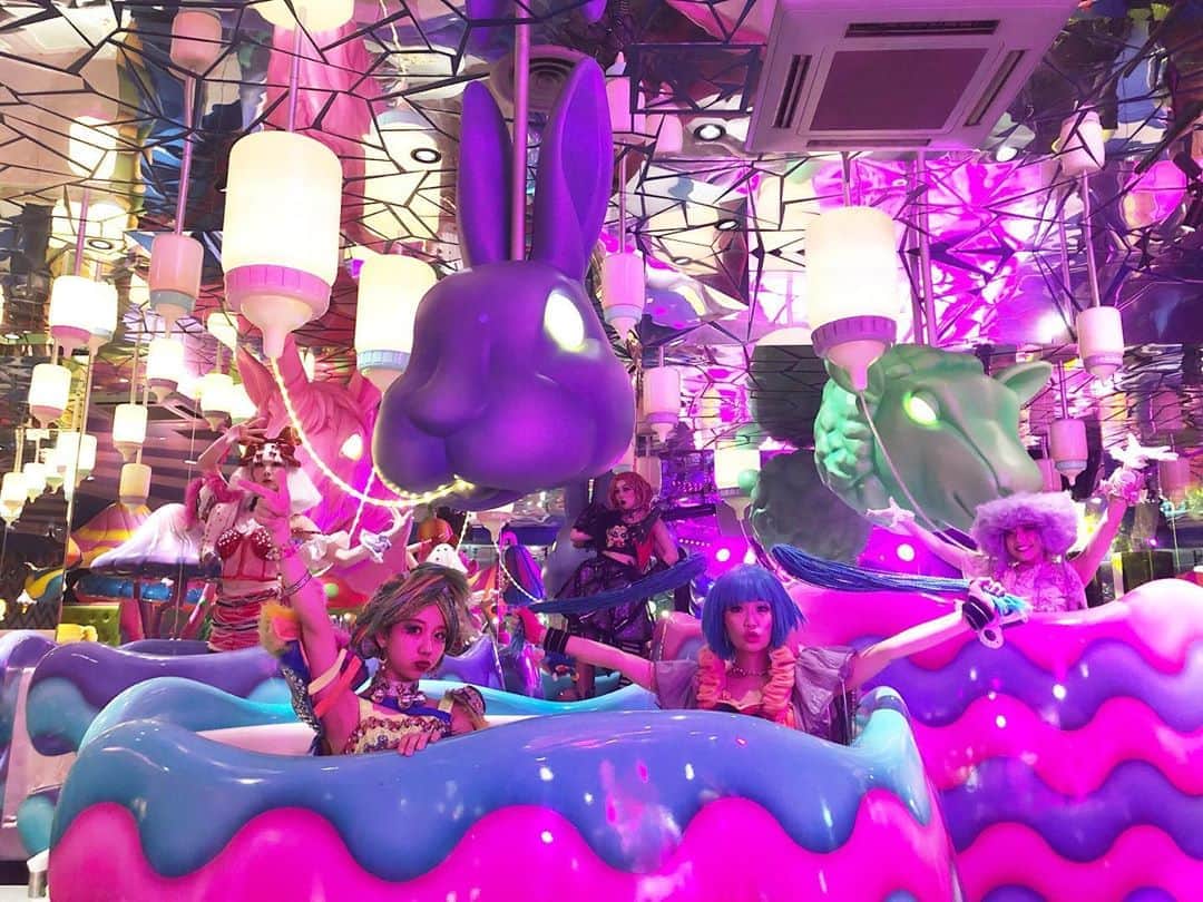 KAWAII MONSTER CAFEのグルメインスタ