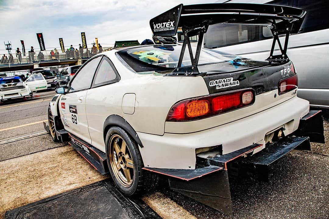 mistbahnさんのインスタグラム写真 - (mistbahnInstagram)「_ フジテク★FLAT-OUT★GarageSawada Honda DC2 INTEGRA _ Shot on Feb-22 2020 "Attack TSUKUBA ( @tuningcartimeattack )" at Tsukuba Circuit (Ibaragi, Japan) _ owner / driver: @freeza56 car: フジテク★FLAT-OUT★GarageSawada photo: @mistbahn _ _ JP) 2020年02月22日、筑波サーキットで開催されたAttack筑波で撮影。 _ _ #tuningcartimeattack #attacktsukuba #attack筑波 #tc2000 #フジテク #flatout #garagesawada #ガレージ澤田 #tsukubacircuit #筑波サーキット #hondaintegra #dc2 #dc2r #dc2integra #itr #honda #jdm #インテグラ #integra #hondaintegratyper #rsx #acurarsx #bseries #b18 #b18c #voltexracing #timeattack #timeattackjapan #hondasontrack」4月11日 22時59分 - mistbahn