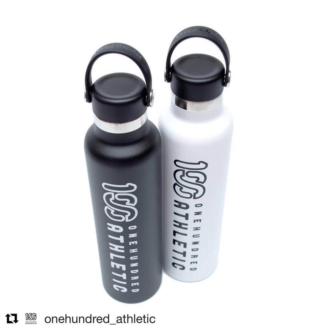 宇野薫のインスタグラム：「ONEHUNDRED ATHLETIC × Hydro Flask® 別注ボトル 24oz  #Repost @onehundred_athletic with @get_repost ・・・ Hydro Flask®に別注した24oz HYDRATIONが発売になりました。#hydroflask #onehundredathletic  #100athletic #100A #unocaolshowten」