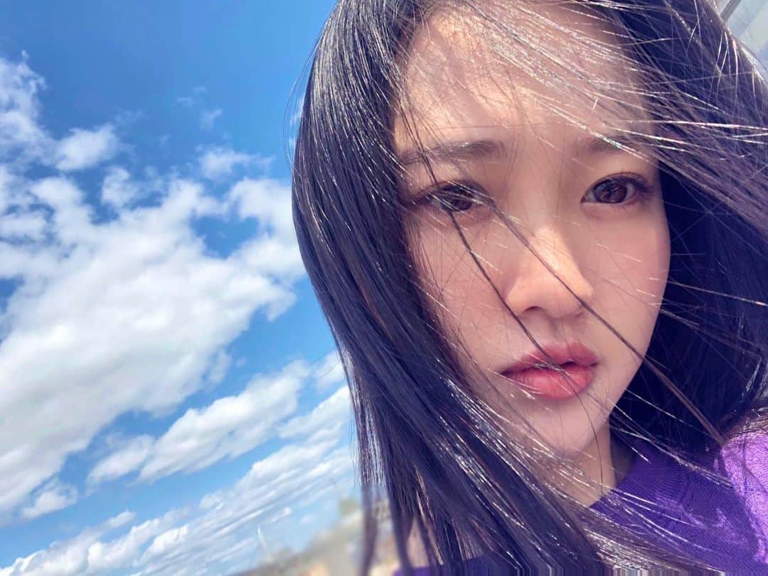 前川歌音のインスタグラム：「おはよう晴」