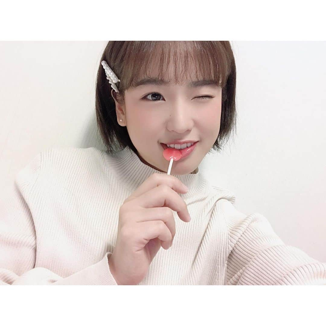 仲川遥香さんのインスタグラム写真 - (仲川遥香Instagram)「インスタライブ見てくれた皆さんありがとうございました！キャンディー食べながらライブ配信楽しかったです❤️ Terimakasih sudah nntn live Instagram ya!!! Seru banget dan live sambil makan candy enak banget😂❤️ #stayhome #stayathome #staysafe #indonesia #japan #haruka #harukanakagawa #thankyou #インドネシアタレント #ジャカルタ生活 #一時帰国 #おうち時間 #ライブ配信 #ありがとう #仲川遥香」4月11日 18時04分 - haruuuu_chan