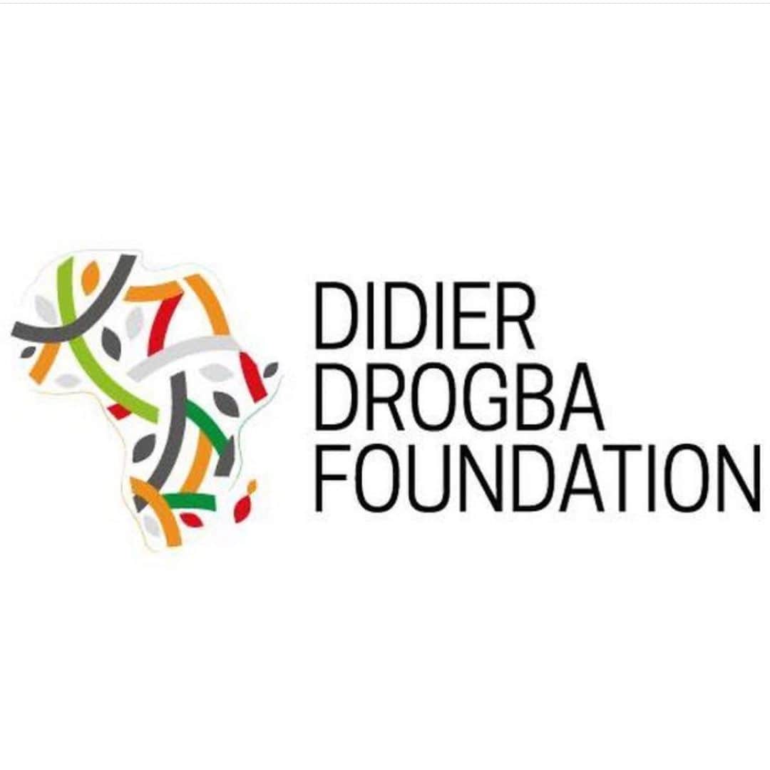 ディディエ・ドログバのインスタグラム：「New logo, New Instagram account, new Facebook page, my foundation @thedidierdrogbafoundation has the same desire to help the less fortunate  @isaacdrogba11 @imandrogba @keyrandrogba11 @jodrogbaa @drogbafreddy @drogbaenvrai  @ellenbizyo @caroline_mc1 @salomonkalou @murielleahoure @gbagbiruth @therealjoecole @edithbrou @richardmille @johnterry.26 @franklampard @fmalouda @michaelessien @michaelballackofficial @nicoanelka39 @mikel_john_obi @wilfriedzaha @sergeaurier @sergeibaka @bismackbiyombo @giantsofafrica @sportsprcompany @nelsonmandelafoundationsa @fondation_ippon @fondationabbepierre @peaceandsport @alikodangotefoundation @fondationmagicsystem @vonkirchmann @halimaalikodangote @who @unicef @lemansfc.officiel @eaguingamp @olympiquedemarseille @chelseafc @shanghaishenhua @galatasaray @impactmontreal @phxrisingfc @fifafoundation @uefa_foundation @fifa @uefa_official @nike @teamorangefootball @433」
