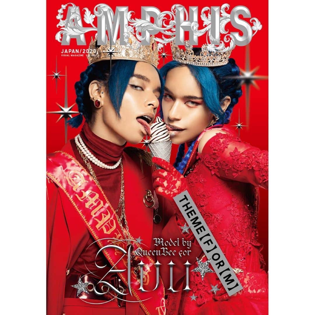 アヴちゃんさんのインスタグラム写真 - (アヴちゃんInstagram)「写真集シリーズ「AMPHIS」にて、わたしが「おしゃれ大暴走」している写真集が発売されます！  今回のテーマは「FとM（Female＆Male）」 そしてもうひとつ、盛れてるタロットカード「ギャル・タロット」をテーマに掲げ、タロットカードの大アルカナたち計22体ものスタイルの衣装に身を包んでいます。(表紙は女帝と皇帝のペア！) 文章も盛りたくて、ポエムをたくさん書きました。 「ぶっちぎりにアゲで、ひたすらにおしゃれ」 見て読んで、すこしでもわくわくして頂ければ幸いです💙  発売日は5月31日。 ご予約は本日より受け付け開始です！ ハイライトから、公式サイトへとお飛びください。  #女王蜂 #amphis  #おしゃれ大暴走」4月11日 20時00分 - qb_avu