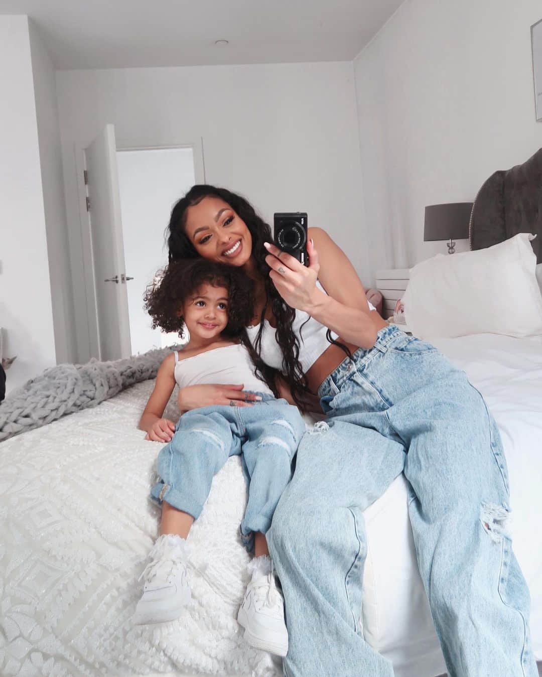 ジェイデ・ピアスのインスタグラム：「That last picture though...」