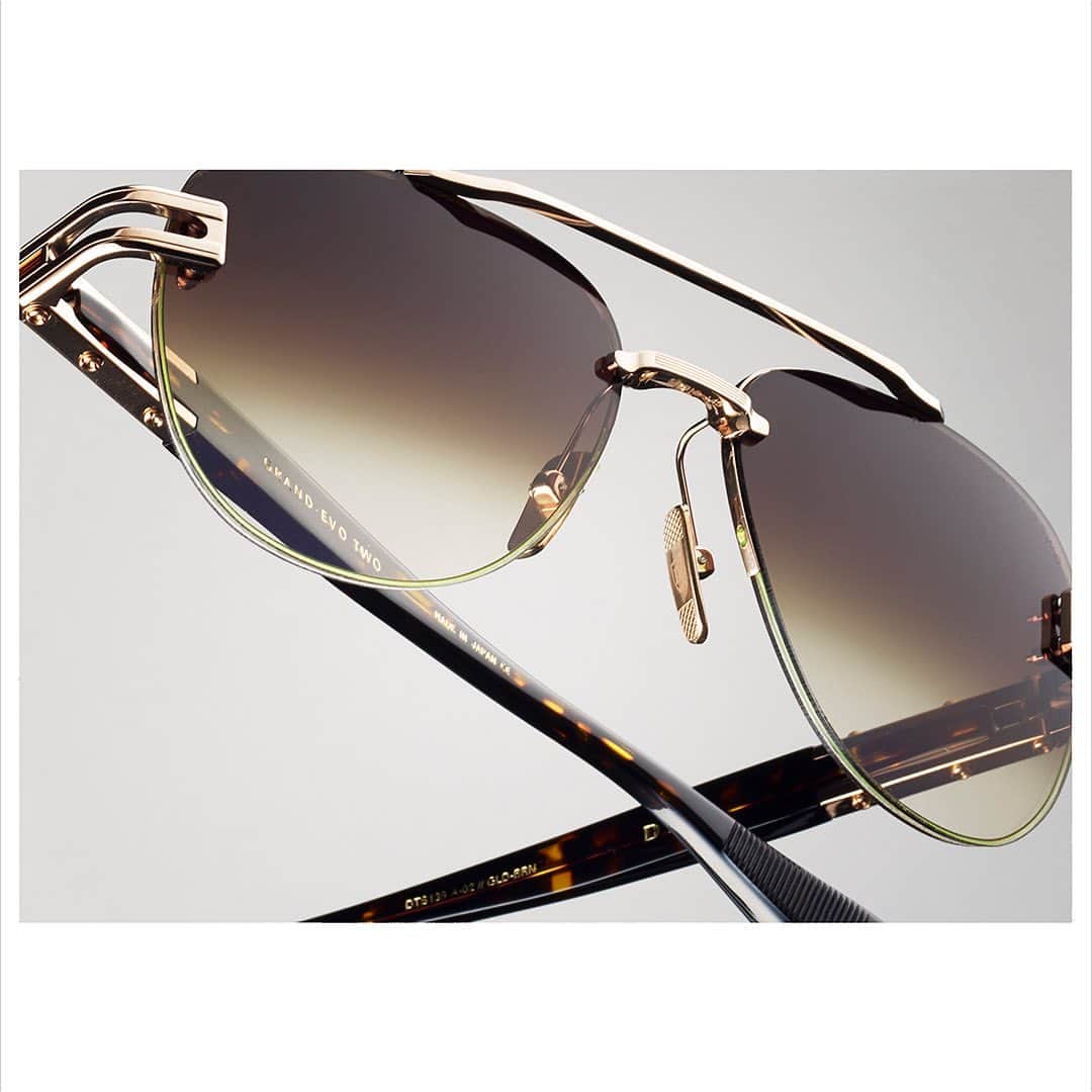 ディタのインスタグラム：「Grand-Evo Series. Minimalist spirit converges with maximalist details in our inaugural foray into the realm of rimless eyewear. Shown here is the #DITA Grand-Evo Two — now available on dita.com #DITAeyewear #DITAsunglasses」