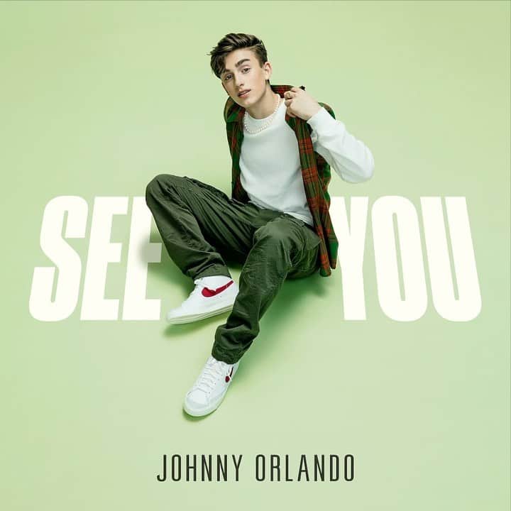 ジョニー・オーランドのインスタグラム：「my new single #SeeYou drops wednesday April 15th! i’ve been waiting for this one !!!🥵 (pre-save link in bio)」