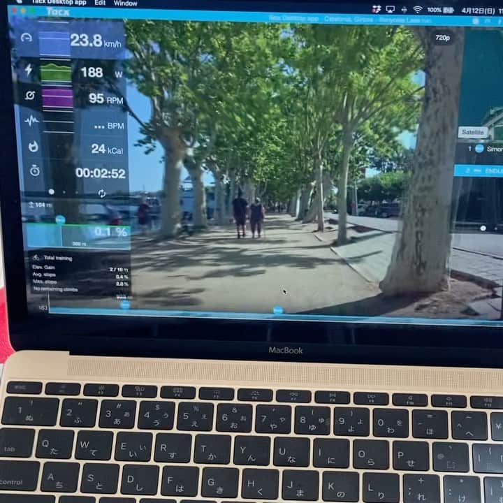 のインスタグラム：「湖畔沿いをリカバリーライド、#tacxdesktopapp による #インドアサイクリング 、散歩の方がいたら減速して避ける、必要はないけど、つい反射的に。 #スペシャライズド #ガーミン #日日是好日#エンデュアライフ」