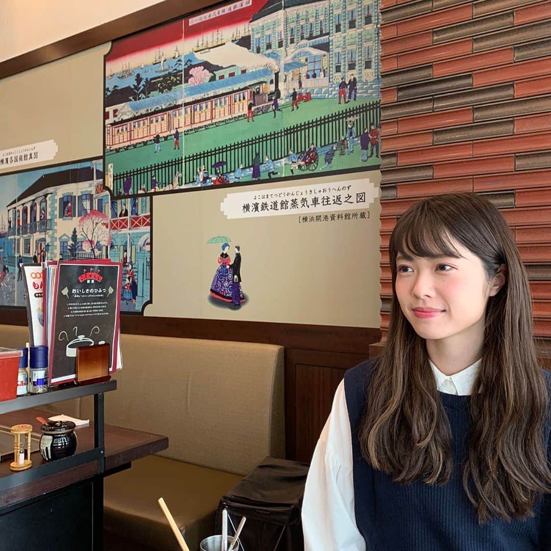 小田えりなさんのインスタグラム写真 - (小田えりなInstagram)「📚 住みたい街ナンバーワンは横浜らしいです。神奈川県にある横浜らしいです。だって横浜いいもんね。。 #横浜 #神奈川」4月12日 12時03分 - odenchannn