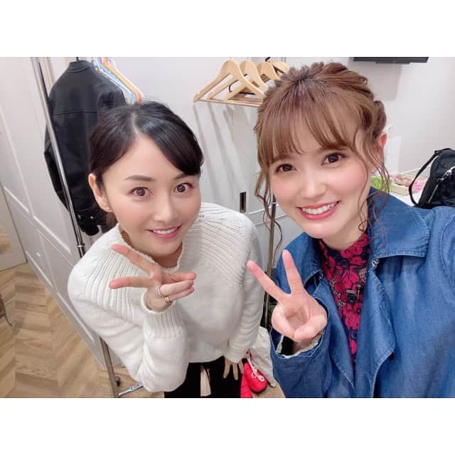 三島ゆかりさんのインスタグラム写真 - (三島ゆかりInstagram)「先日『ニュース女子』の収録でご一緒させて頂いた杉原杏璃さん👠✨ 昔サンジャポで共演させて頂いたことがあり、なんとその事を覚えてくださっていました💕😳🙌 嬉しすぎる〜❣️😭 またご一緒出来るように頑張ります💪🍎📺 #杉原杏璃 さん #小顔 #スタイル抜群 #ニュース女子 #dhcテレビ #収録 #サンジャポ #共演 #覚えてくださってた #感動 #嬉しかったです #またご一緒できますように #頑張ります #三島ゆかり #ゆかりんご #グラビア #タレント #フリーアナウンサー #instagood #instalike #instapic #instadaily #follow」4月12日 12時32分 - apple340