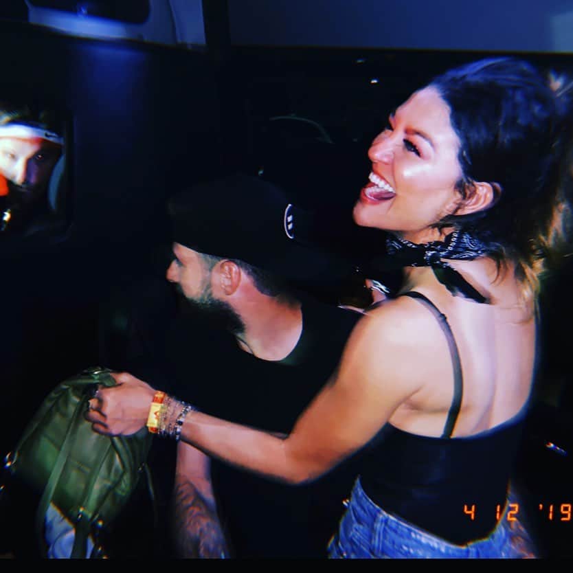 ジェシカ・ゾアのインスタグラム：「🖤🖤」