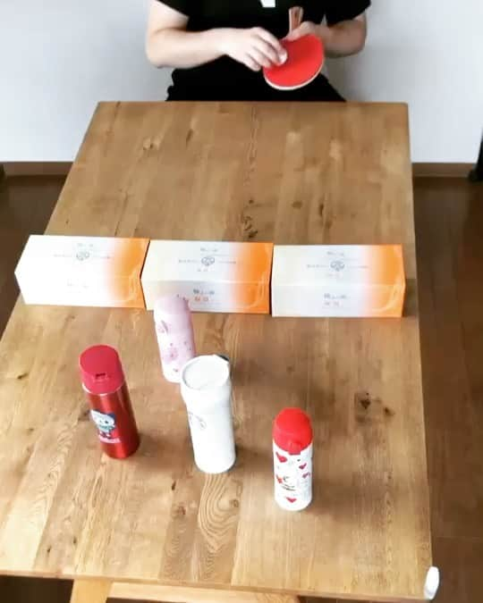 坂本竜介のインスタグラム：「Please Try Everybody🔥  Please sit down!  #HOUSETABLECHALLENGE」