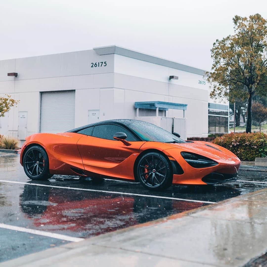CarsWithoutLimitsさんのインスタグラム写真 - (CarsWithoutLimitsInstagram)「Moist #720s @sheepeyrace  #carswithoutlimits」4月12日 13時38分 - carswithoutlimits