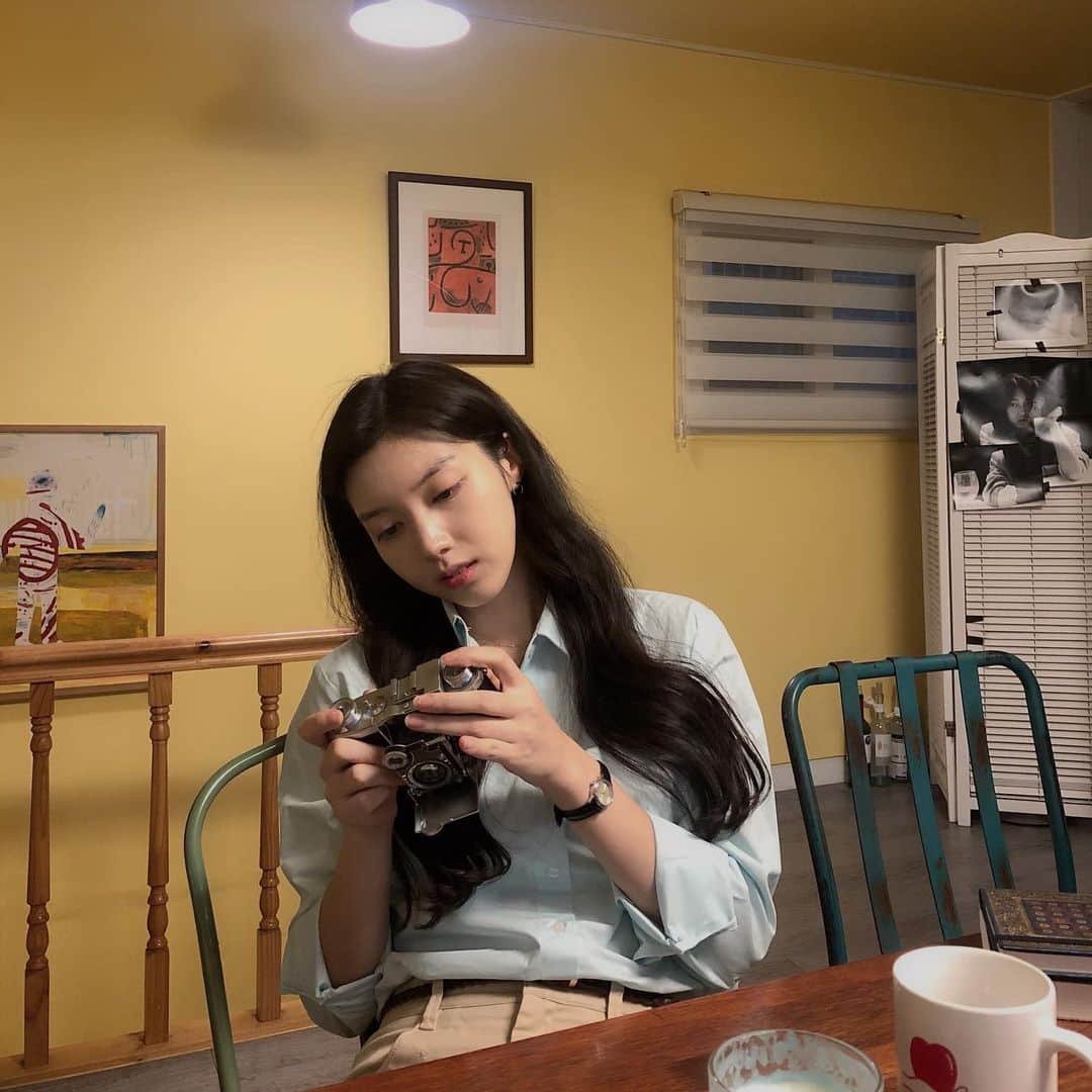 チェ・ソジンさんのインスタグラム写真 - (チェ・ソジンInstagram)「찰칵✨」4月12日 13時59分 - ko_woon_