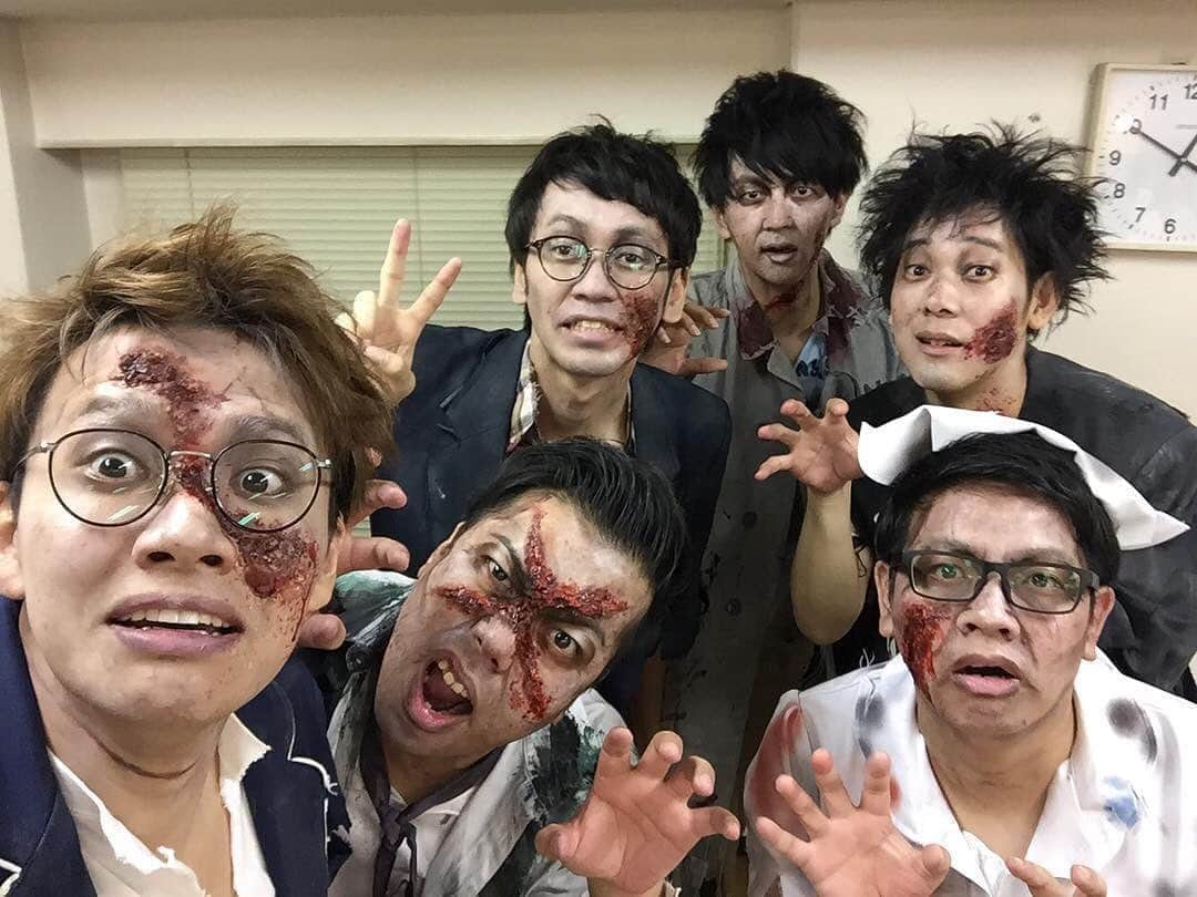 津田康平さんのインスタグラム写真 - (津田康平Instagram)「昔の写真でご容赦ください😌🙇‍♂️ #コマンダンテ #ミキ #マルセイユ #ハロウィン #NGK #いつかのオールナイトライブ #リアル過ぎる #よしもと漫才劇場」4月12日 15時34分 - marseille_tsuda