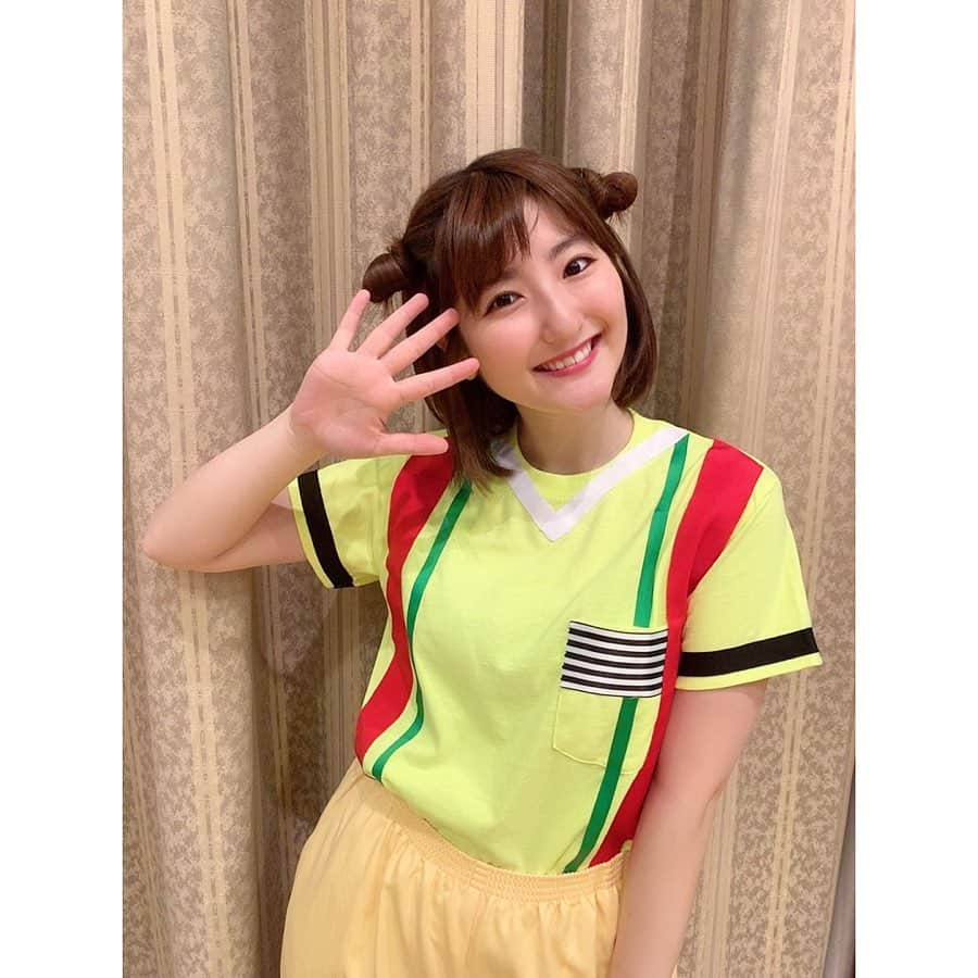 加藤一華さんのインスタグラム写真 - (加藤一華Instagram)「. パプリカ英語版の衣装！！！ なんと、服をリメイクしたりして 手作りで頑張ったんだ🤗✨ . いちなるTVみてね⁽⁽◝( ˙ ꒳ ˙ )◜⁾⁾ . #パプリカ #papurika #うちで過ごそう #うちで踊ろう #いちなる #いちなるTV」4月12日 15時44分 - ichika_kato