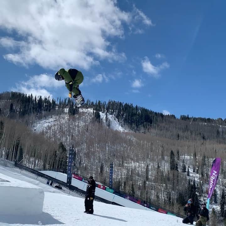 国武大晃のインスタグラム：「最近滑ってないから早く滑りたいなー😷 #snow #snowboarding #snowboard #fun #corona #usopen」