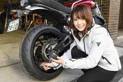 平嶋夏海さんのインスタグラム写真 - (平嶋夏海Instagram)「【ミシュランのストリート向け新作タイヤ「MICHELIN POWER5」って、結局どうなの？ 岡田忠之＆平嶋夏海が徹底検証！ 】 が #webオートバイ に掲載されています🏍💓 #michelin #ミシュラン #タイヤ #岡田忠之 #平嶋夏海 #パワー5 #power5 #MOTORCYCLE #dainese#平嶋二輪 #バイク女子 #オートバイ 女子部 #オト女」4月12日 19時21分 - natsuminsta528