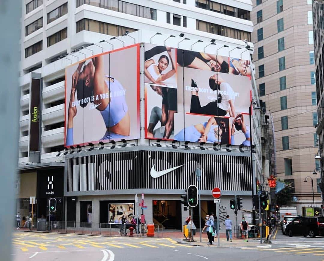 池田莉子さんのインスタグラム写真 - (池田莉子Instagram)「EVERY BODY IS A YOGA BODY﻿ Nike New Yoga Collection. 🥺🥺﻿ ﻿ 今いろんな国のショップが閉鎖中だけど、、 良かったらWebから新商品をぜひチェックして﻿ みて下さいね！！！﻿！ おうち時間の気分転換に😙﻿ かわいいウェア着て楽しみましょ🧘‍♀️🏃‍♀️✔︎✔︎✔︎﻿ ﻿ #Nike #Nikeyoga #Nikeyogaluxe﻿ #yoga #yogawear #ntc #causewaybay  #ナイキ #ナイキヨガ #ヨガウェア photo @royalsportinghousehk」4月12日 19時29分 - ricoikeda