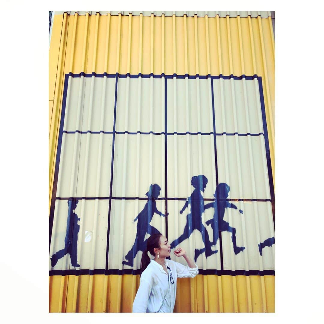 黒川芽以のインスタグラム：「明日もがんばろう😊 #kakaako」