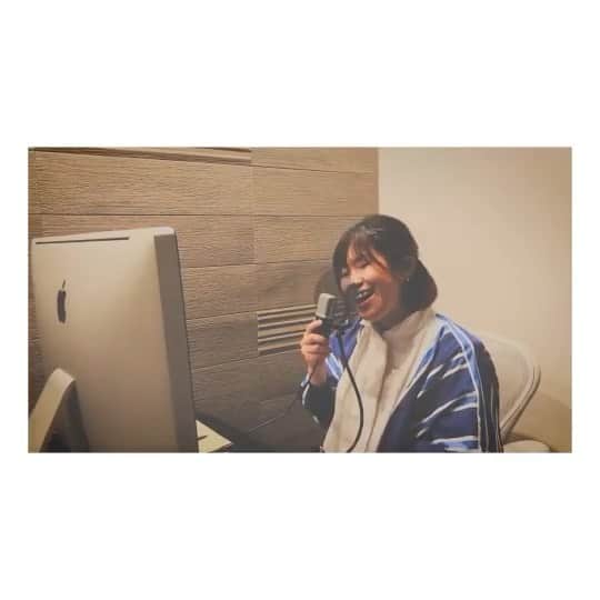 岡嶋かな多のインスタグラム：「『Be One』  僕らにできることがある 小さくても一つずつ 未来はきっとあるから 一つになればまだ間に合うさ  今歌いたい歌がある 大きな願い繋げていく 未来はきっとあるから 一つになれば ************************ @utatvp くん発動の素敵な取り組みに参加させて頂きました！！ 沢山の温かな声、音が重なり、ついに曲が完成✨  そして @koheiohta さんが心温まるリリックビデオを作ってくれました！ （ほんと有難うございます！) YouTubeでも公開開始✨ https://youtu.be/OvhsX-7-2ao  こういう時こそ、音楽で繋がろう。  UTAくん、最高の機会を有難うございました‼︎ #BeOne #僕らにできる事 #おうち時間 #音楽で繋がろう #StayAtHome #stayhomesavelives #うちで過ごそう」