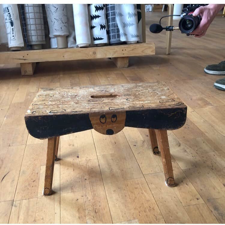 Mogu Takahashiのインスタグラム：「Come to touch & hug me when this is over 🐕🪑💛((not for sale)) #mogutakahashi」