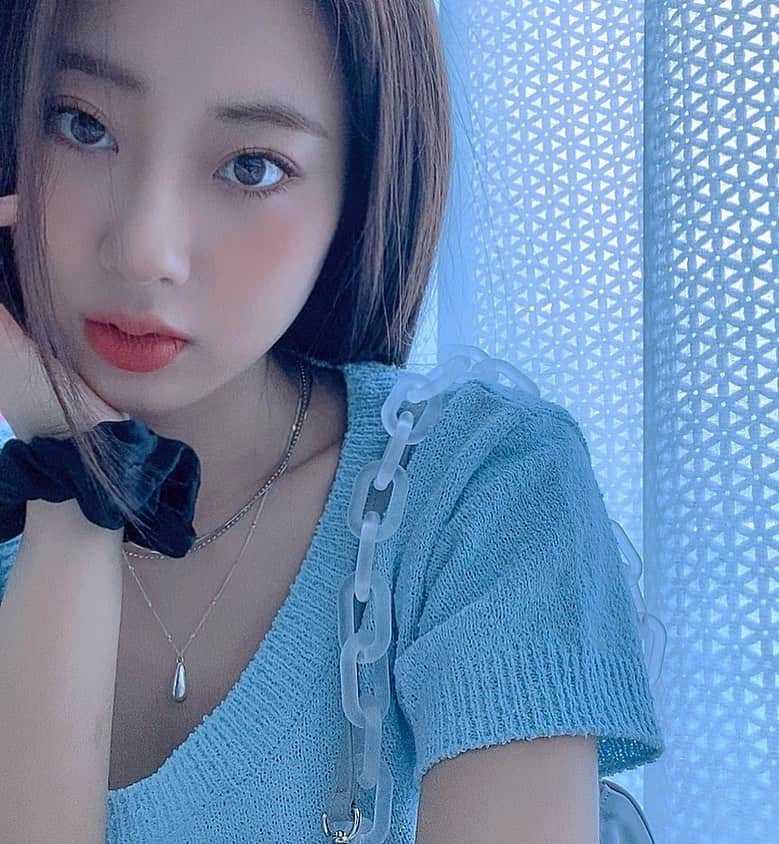 ギョンリ のインスタグラム：「💙」