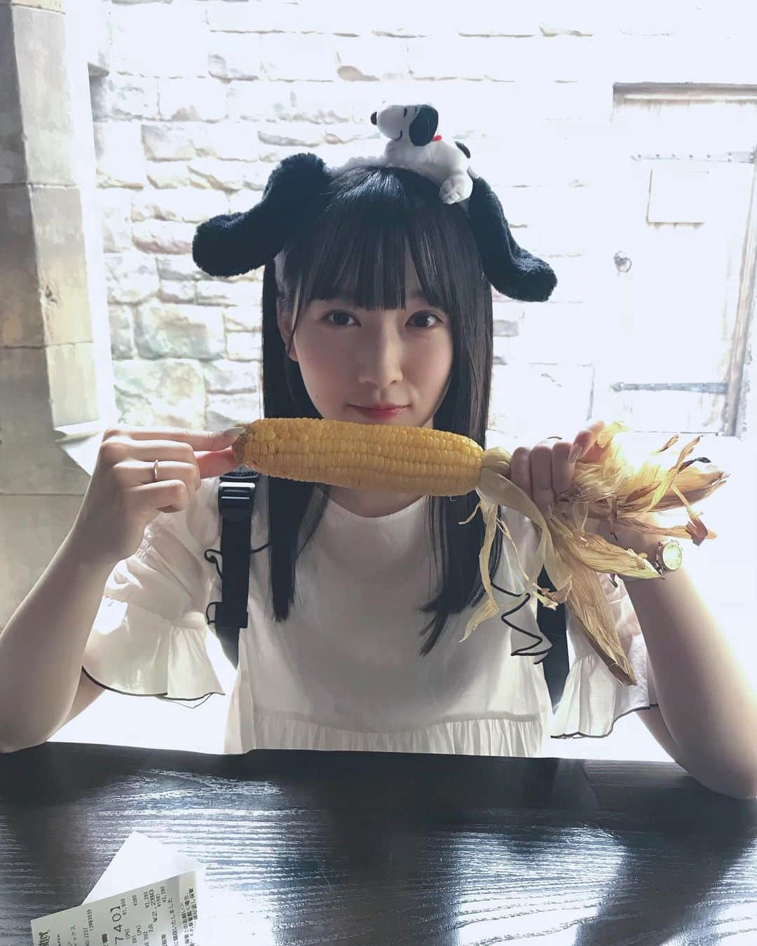 越智ゆらの（ゆらゆら）さんのインスタグラム写真 - (越智ゆらの（ゆらゆら）Instagram)「#ちょうど1年前くらい#usj #とうもろこし大好き #スヌーピーも好き」4月12日 22時35分 - yula1018