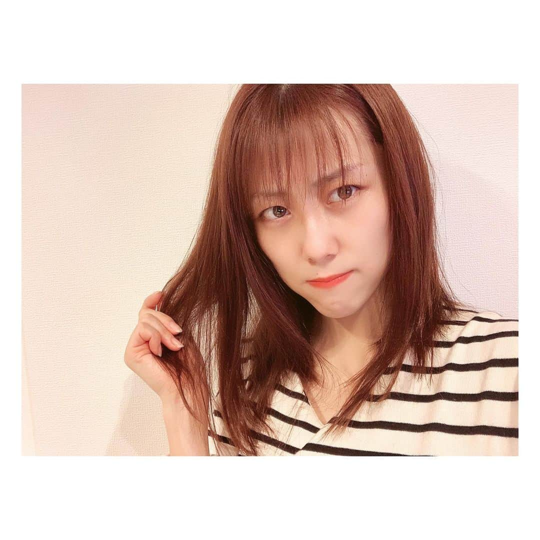 松田実里さんのインスタグラム写真 - (松田実里Instagram)「💭💭💭💭﻿ ﻿ ‪冬の1番の敵は乾燥でした。‬﻿ ‪そしてそこから花粉が来てと、‬﻿ ‪今までの人生で1番の暗黒期。‬﻿ ﻿ ‪色々試したー。‬﻿ ﻿ ‪そして今結構調子が良くなってきた。‬﻿ ﻿ 調子が良くなると気分も上がるね。﻿ ﻿ ﻿ #スキンケア #肌トラブル #乾燥 #美容﻿ #Instagram #instagood #instalike ﻿ #love #photo #fashion #F4F ﻿ #フォロミー  #팔로우 #셀카 #일상 #松田実里 #舞台﻿ ﻿ ❖ ❖ ❖ ❖ ❖ ❖ ❖ ❖ ❖ ❖ ❖ ﻿」4月12日 23時15分 - misato_matsuda