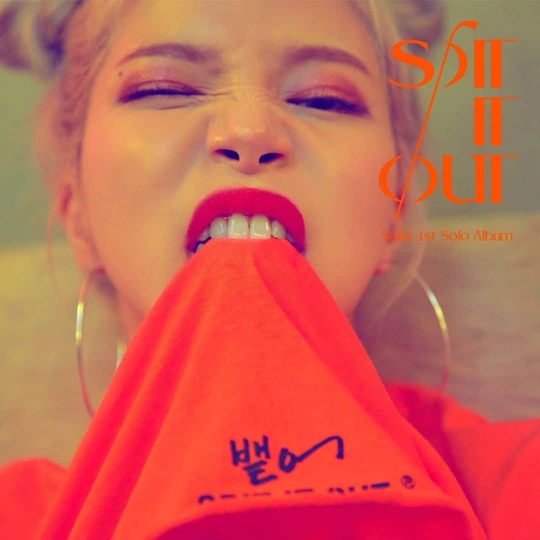 Mamamooさんのインスタグラム写真 - (MamamooInstagram)「. [#솔라] - 1st Solo Album <SPIT IT OUT> '뱉어' COVER - 🎼 2020.04.23 Thu 6PM(KST)  #SOLAR #SPIT_IT_OUT #뱉어」4月13日 0時00分 - mamamoo_official