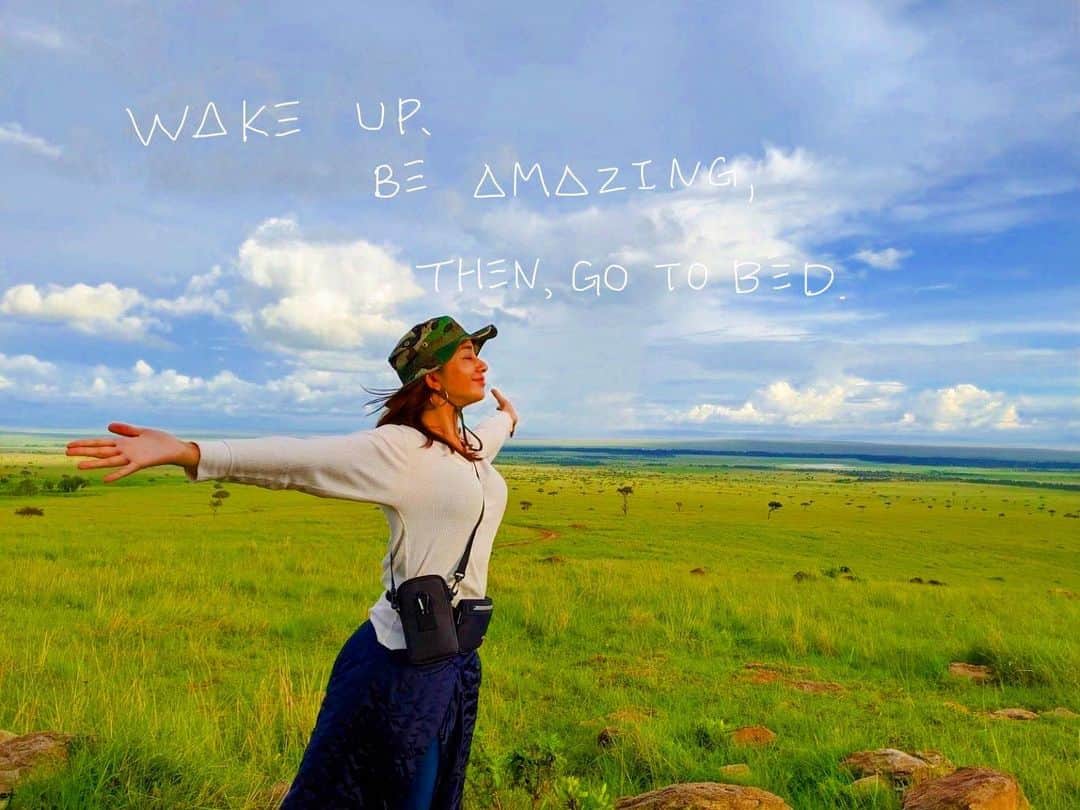 高橋メアリージュンさんのインスタグラム写真 - (高橋メアリージュンInstagram)「Wake up, be amazing, then go to bed ; )  #2019memory #kenya🇰🇪 #Masaimara」4月13日 9時55分 - maryjuntakahashi