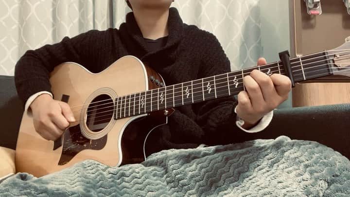 KAZUKI【ANFiNY】のインスタグラム：「まちがいさがし / 菅田将暉  間違いか正解か だなんてどうでもよかった。  動画には出てこんけど この一文を知った上で聴いてほしい！  今は大変な時かもしれんけど みんなで渡れば怖くないっ🤣‼️笑  春は来る。 いつもありがとうFF。  #ANFiNY #FANFiNY笑顔の輪チャレンジ  #菅田将暉 #まちがいさがし」