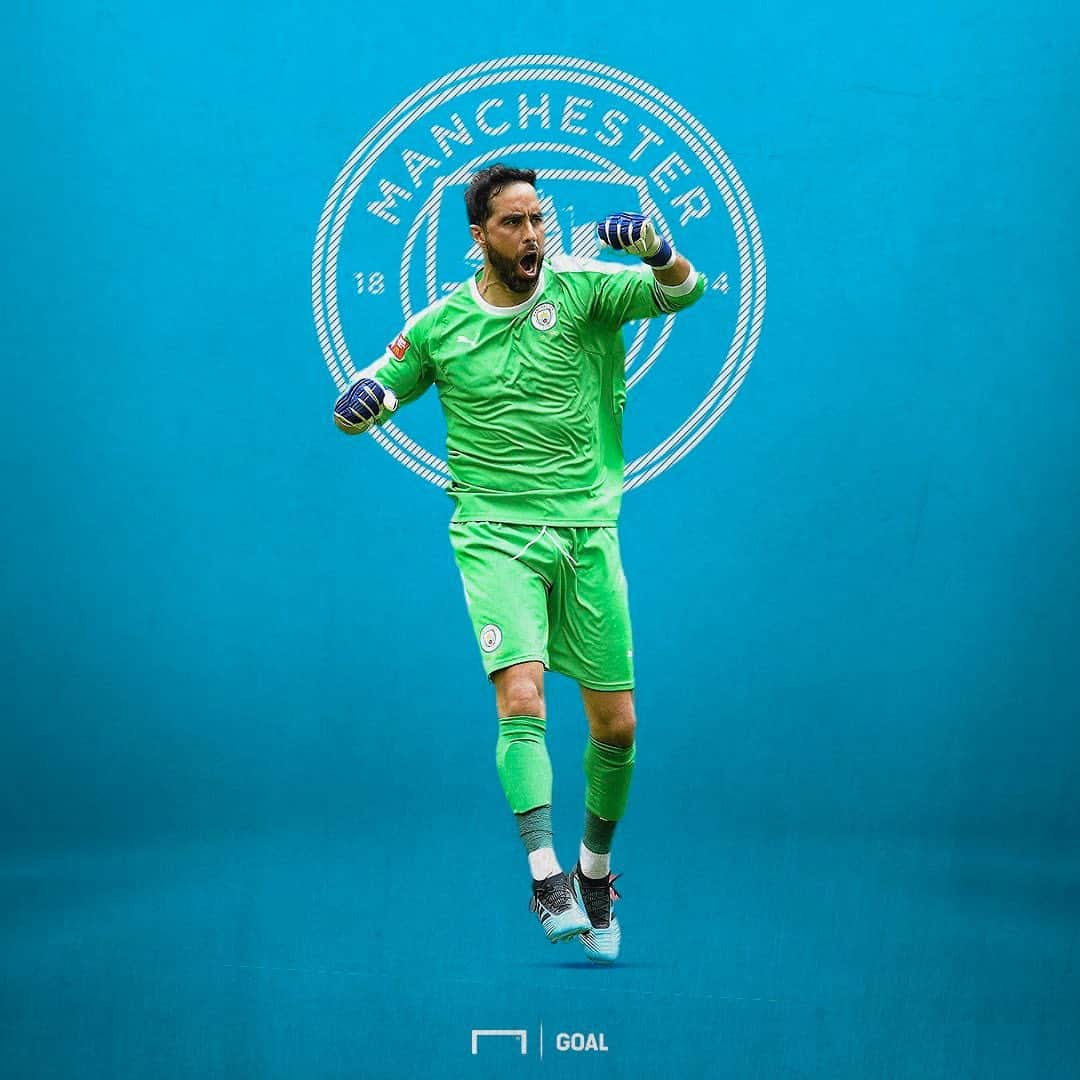 のインスタグラム：「. Happy 37th birthday to @claudiobravo1 🎂 . #soccer #football #premierleague #manchestercity #claudiobravo #bravo #サッカー #フットボール #マンチェスターシティ #ブラーボ #⚽」